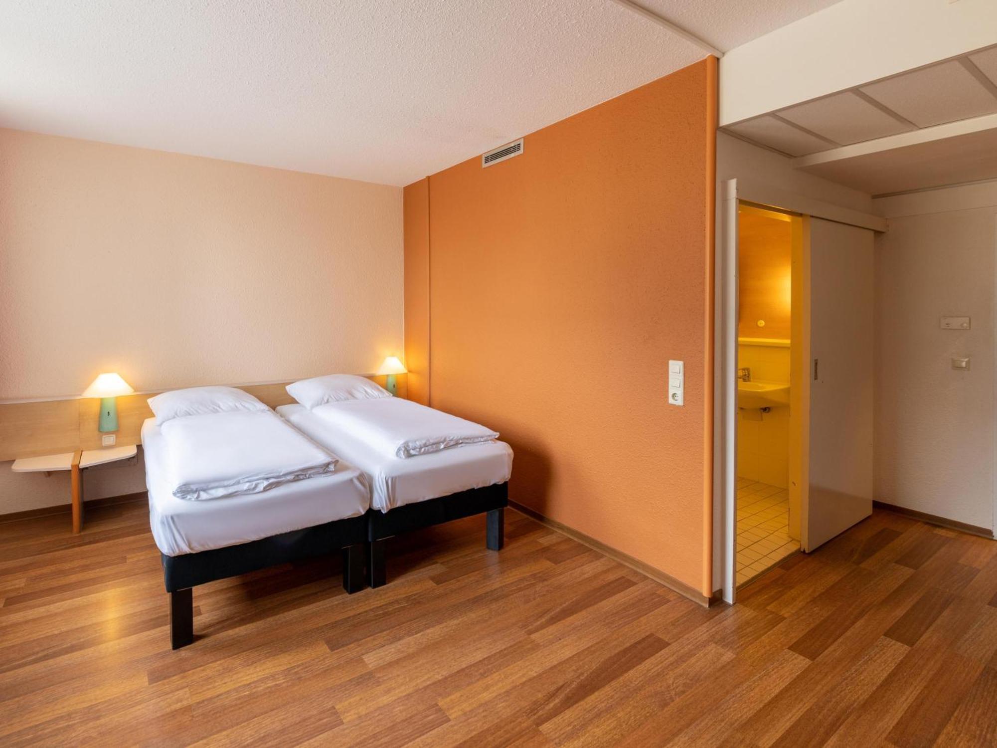 Hbf-nord Hotel 2*